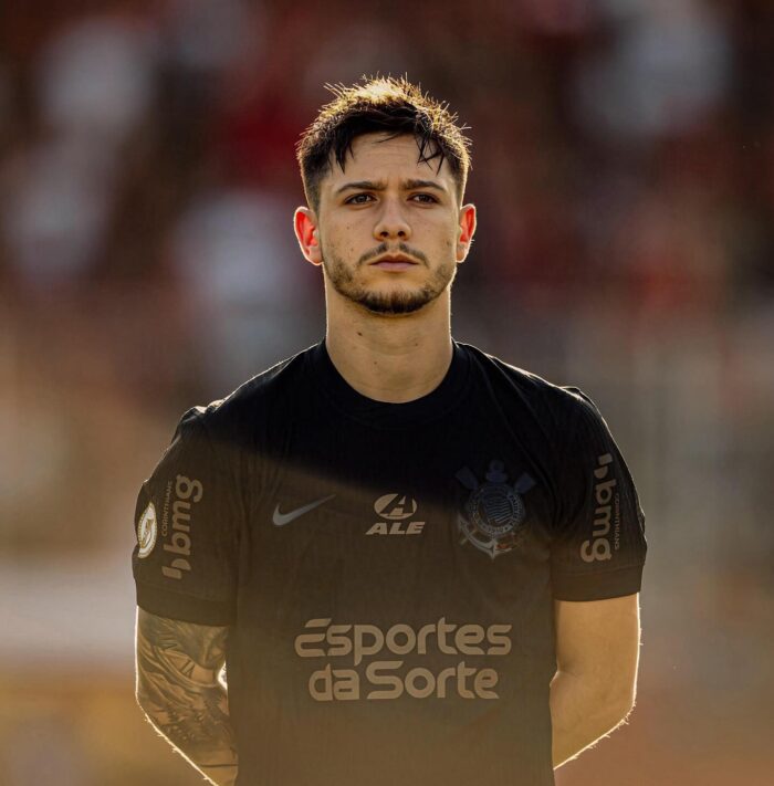 Rodrigo Garro faz esforço para ficar à disposição do Corinthians na final do Paulista