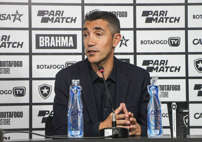 Bruno Lage cobra R$ 46 milhões de John Textor