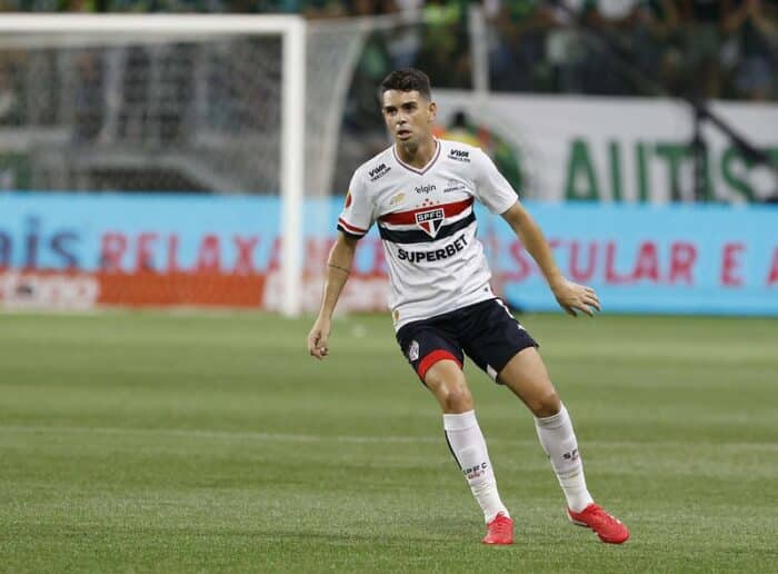 Oscar recebe alta hospitalar - São Paulo