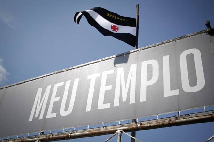 Vasco x Flamengo não será em São Januário