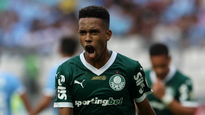 Clubes brasileiros batem recorde de transferências em 2024