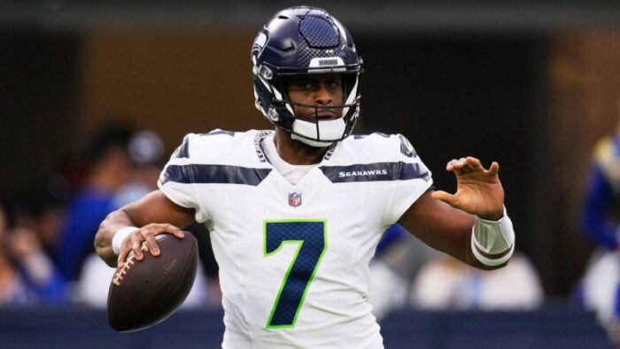Geno Smith estende contrato com o Raiders