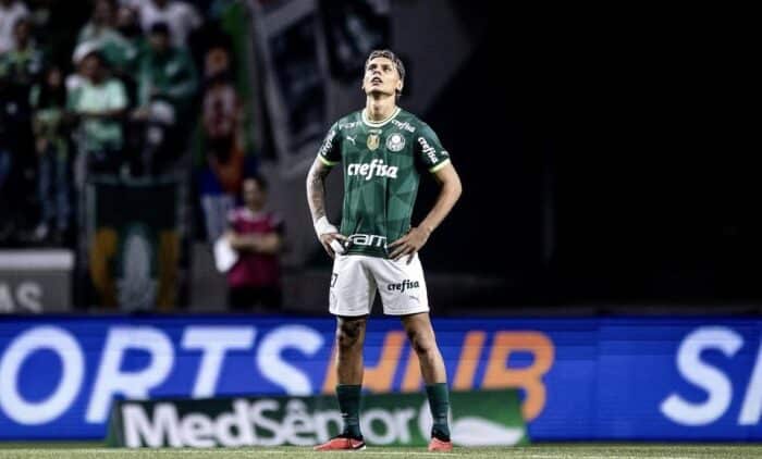 Após mandar a torcida do Palmeiras ficar em silêncio, Richard Ríos se pronuncia