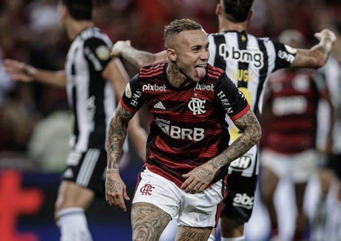 Atacante do Flamengo, Cebolinha confirma que quer voltar ao Grêmio 