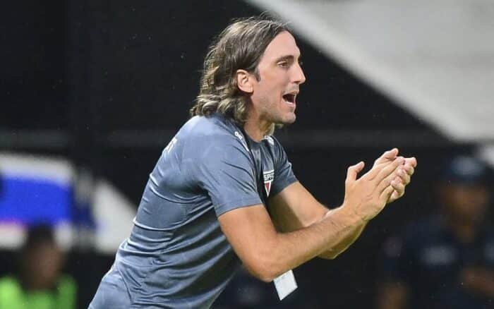 São Paulo conquista feito histórico sob o comando de Zubeldía na Libertadores
