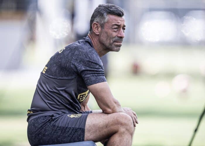 Pedro Caixinha estuda processar o Santos após ter sido demitido. Entenda o motivo!