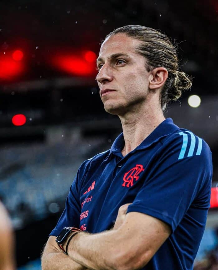 Escalação do Flamengo: Filipe Luís é forçado a mudar o time para a estreia da Libertadores