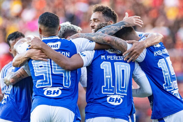 Cruzeiro repete começo de campanha do título brasileiro