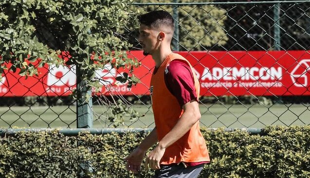 São Paulo encaminha renovação de Pablo Maia