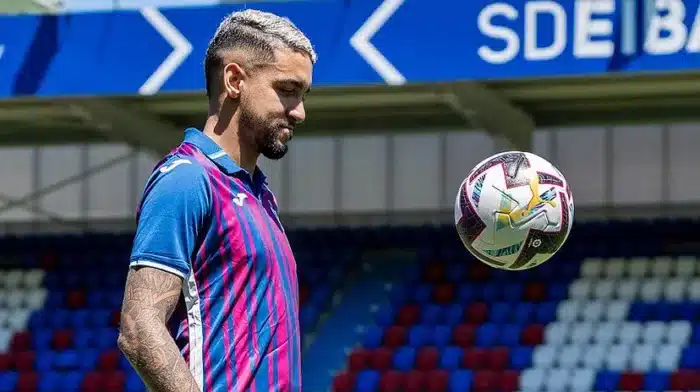 Fortaleza anuncia a contratação de Matheus Pereira