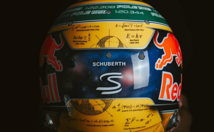 Isack Hadjar vai homenagear Ayrton Senna em Mônaco