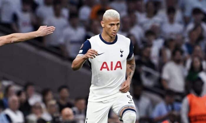 Everton estuda abrir os cofres para repatriar Richarlison