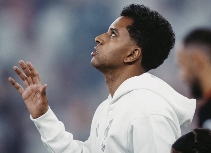 Rodrygo sente a perna, vira desfalque e planeja saída do Real Madrid