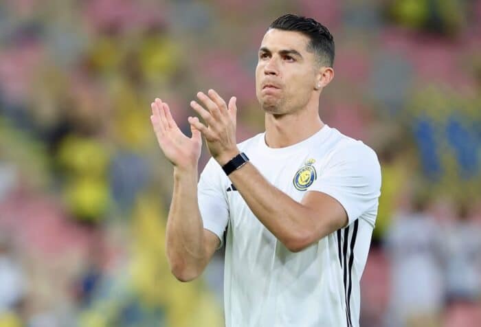 Irmã de Cristiano Ronaldo perde a paciência com boatos sobre ida do craque ao Botafogo