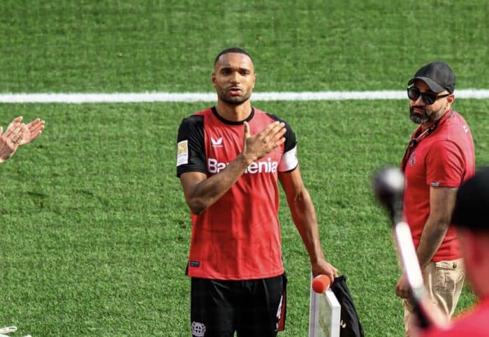 Jonathan Tah reforça a zaga do Bayern de Munique até 2029