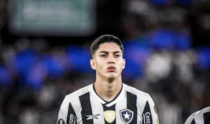 Conmebol avalia punição mais severa para Jair, do Botafogo