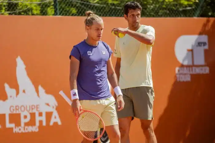 Marcelo Melo e Rafael Matos caem na estreia; Orlando Luz continua