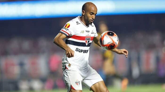 Quando Lucas Moura vai voltar a jogar no São Paulo?
