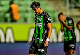 Miguelito: Jogador do América-MG já foi liberado após ser acusação de racismo