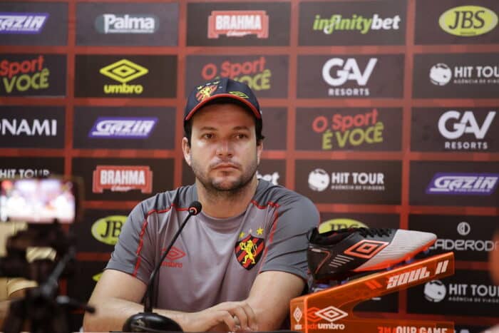 Sport busca novo treinador na Série B