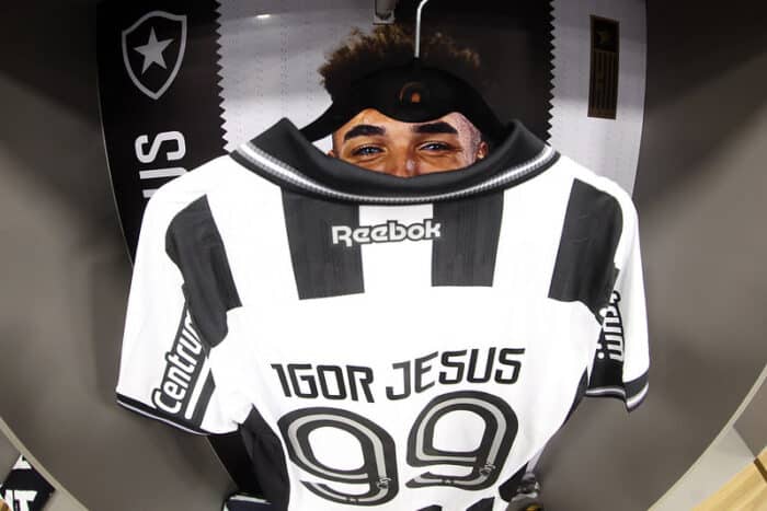 Botafogo vende Igor Jesus para o Nottingham Forest