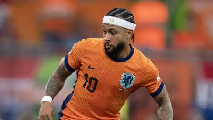 Corinthians dá folga para Memphis, Carrillo e Martínez