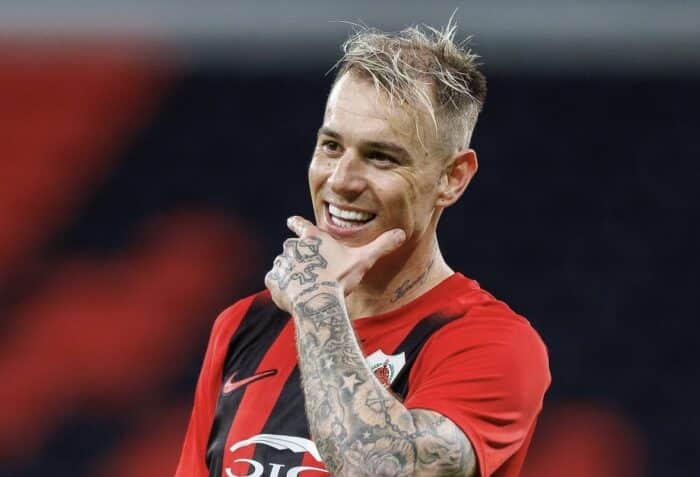 Róger Guedes revela que foi procurado por quatro clubes brasileiros