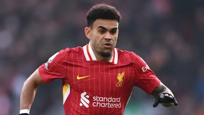 Liverpool descarta venda de Luiz Díaz para o Barcelona