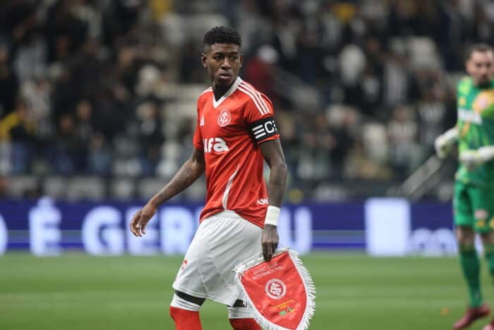 Benfica faz sondagem por Vitão - Internacional