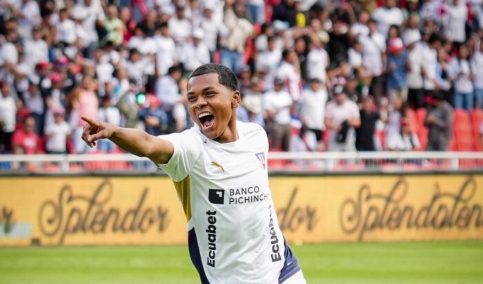 Ceará faz oferta de R$ 11 milhões por atacante da LDU
