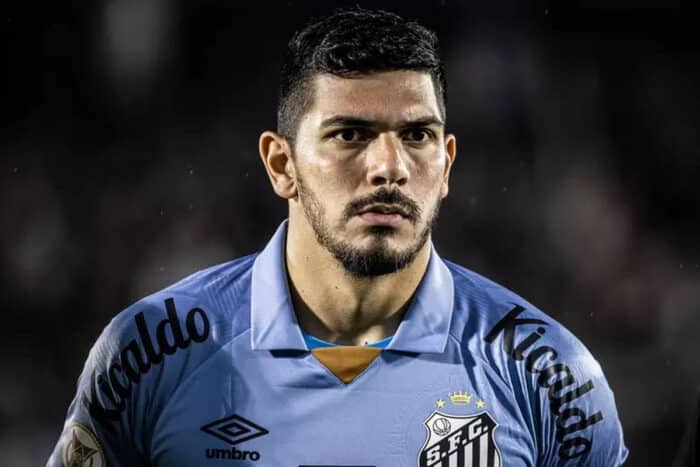 Bahia fecha com João Paulo por empréstimo