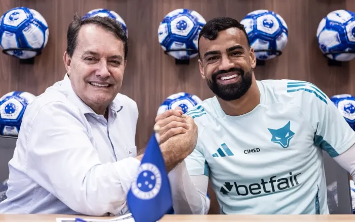 Cruzeiro renova com Fabrício Bruno e contrata Arroyo