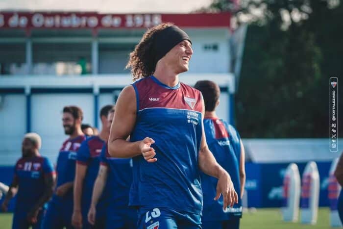 David Luiz acerta com clube do Chipre