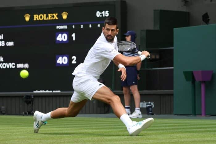 Novak Djokovic avança às Quartas de Final com desistência de Jabuk Mensik - Outros esportes