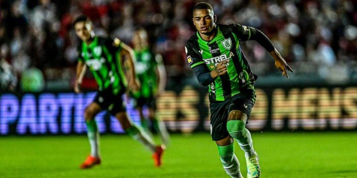 Mirassol fecha com centroavante do América-MG por empréstimo - Mirassol
