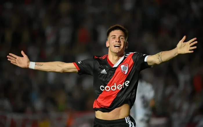 Real Madrid contrata Franco Mastantuono por R$ 289 milhões