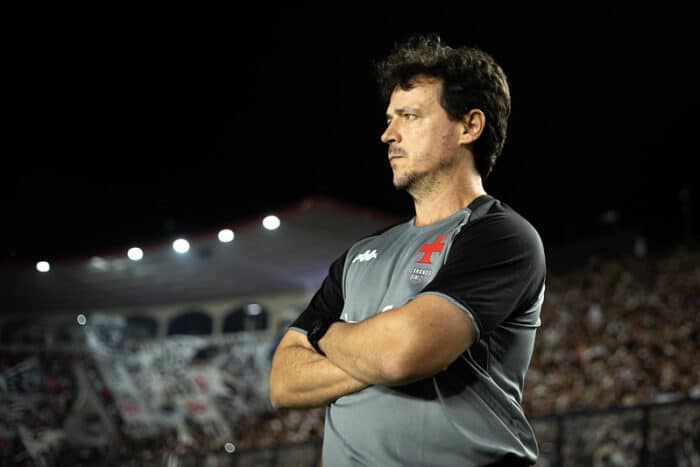 Fernando Diniz pretende segurar reforços na Copa do Brasil