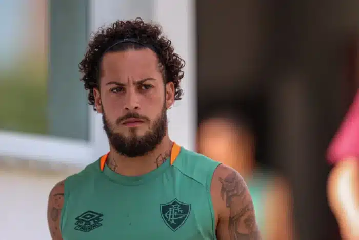 Fluminense renova com Guga até 2029