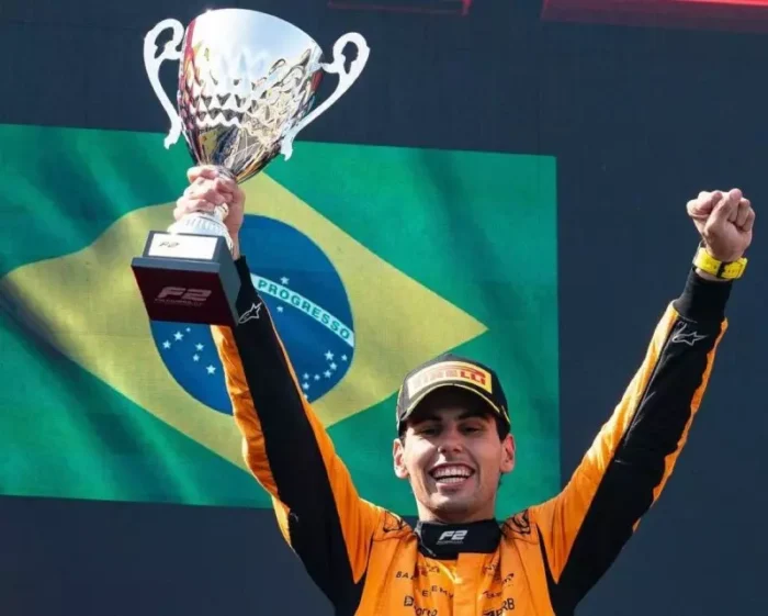 Gabriel Bortoleto atrela carreira na Fórmula 1 a Fernando Alonso