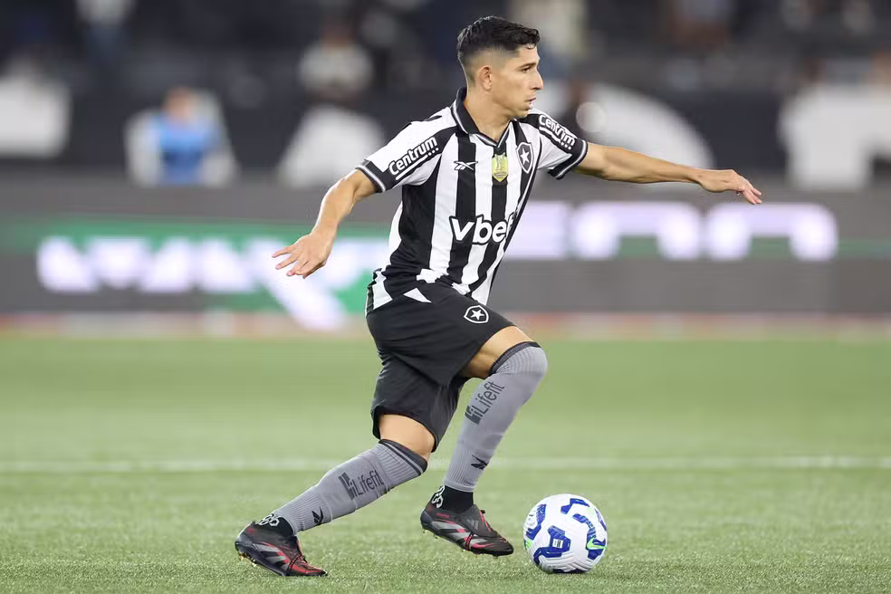Savarino retorna ao time do Botafogo - Botafogo