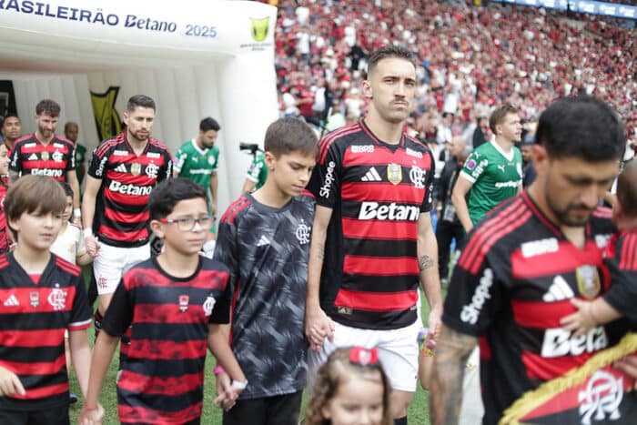 Filipe Luís relaciona Léo Ortiz para a Copa Libertadores - Flamengo
