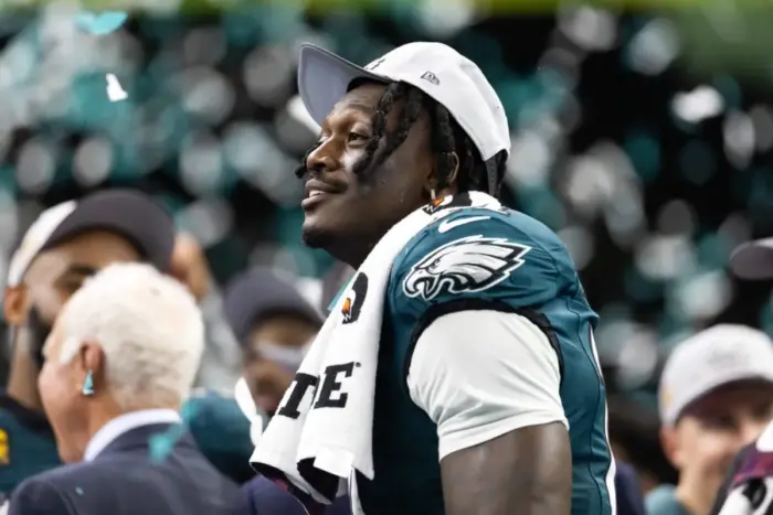 AJ Brown perde Semana 8 por lesão muscular