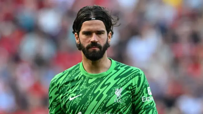 Liverpool prevê retorno de Alisson após Data FIFA de novembro