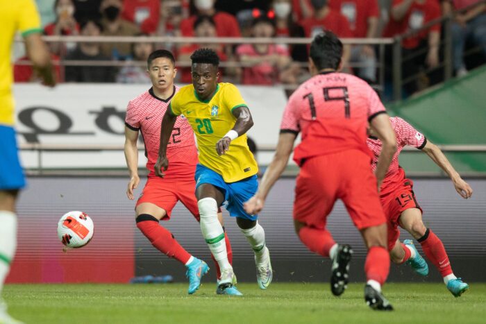 Brasil goleia Coreia do Sul em amistoso