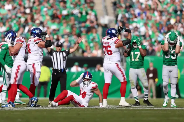 Cam Skattebo sofre lesão séria no tornozelo pelos Giants