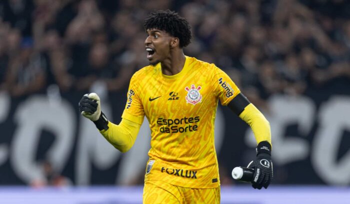 Hugo Souza avança em recuperação