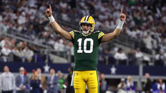 Jordan Love tem noite brilhante e Packers superam Steelers - NFL