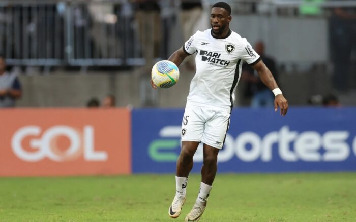 Lesão de Bastos se agrava, e zagueiro desfalcará Botafogo até 2026