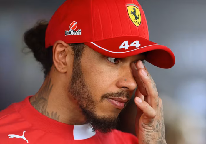Lewis Hamilton cobra mudanças na equipe da Ferrari para voltar ao pódio