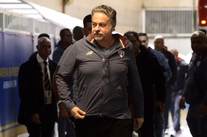 São Paulo acerta pagamento atrasado de direitos de imagem